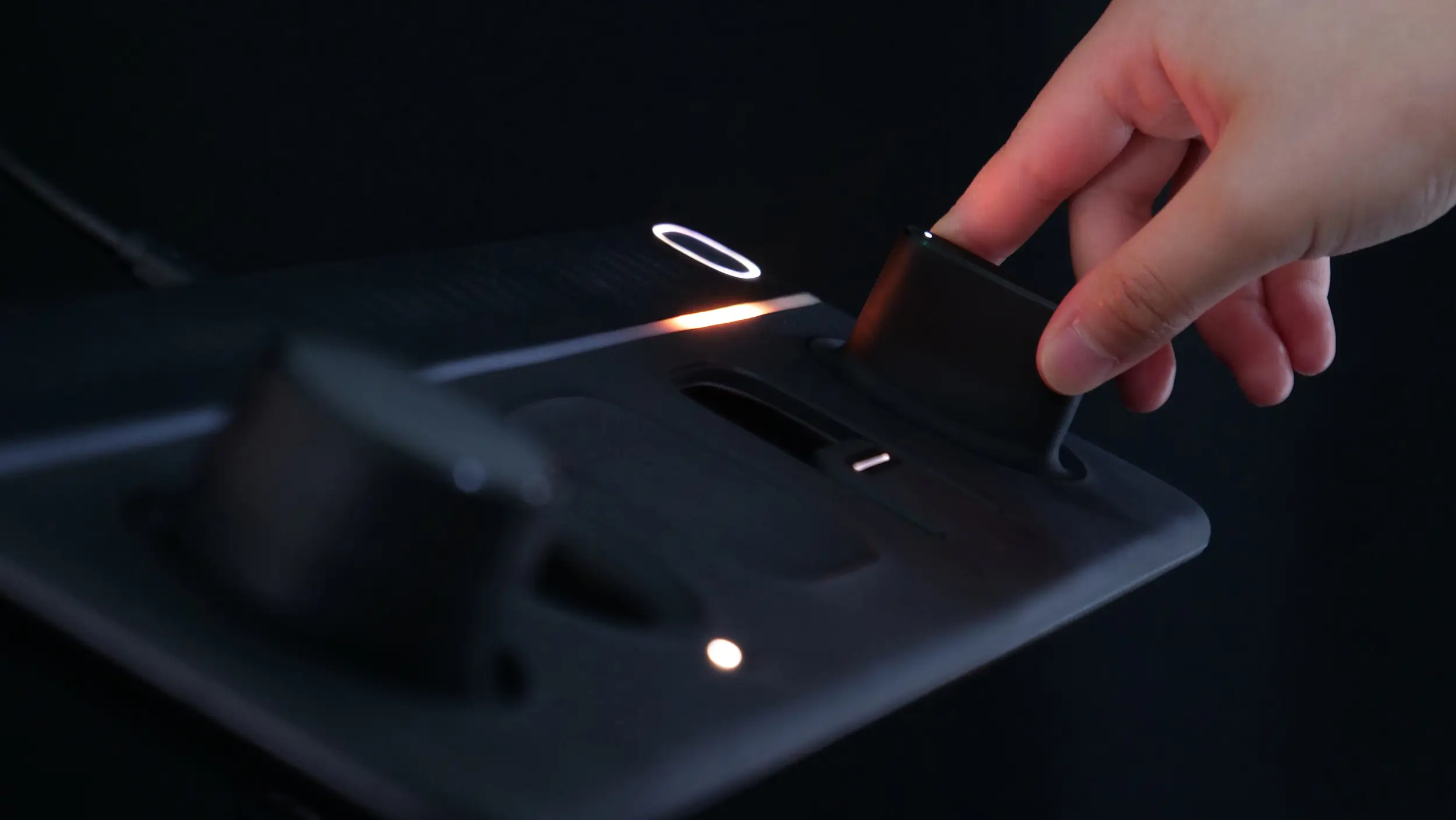 TG0 DEMOSET: 3D TOUCH & GESTURE SENSING TECHNOLOGY